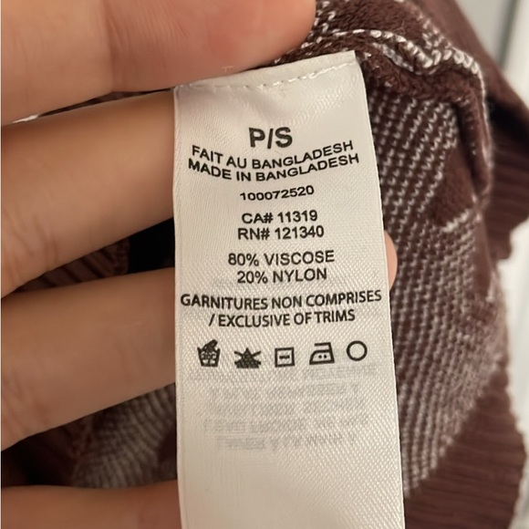 Garage Brown Flower Short Sleeve Top Size Small - Picture 4 of 4